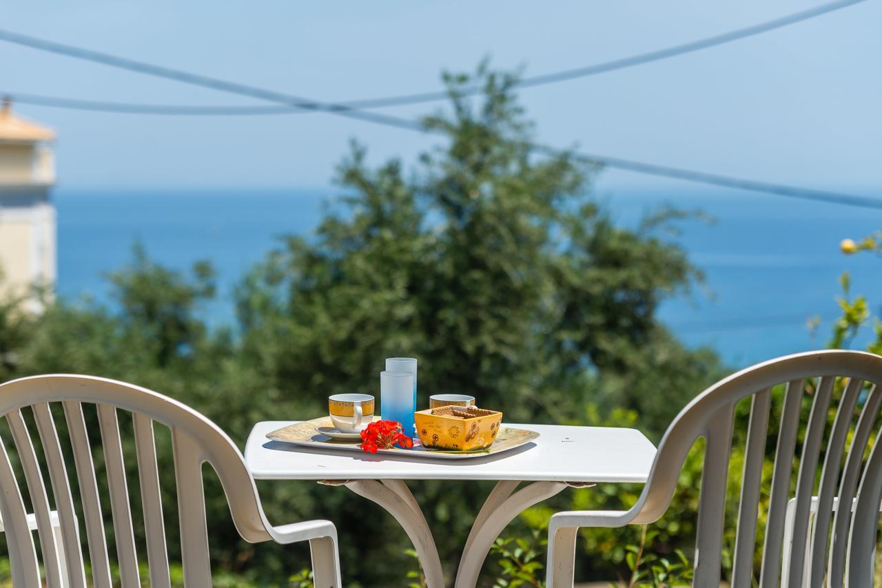 Le Reve Apartment Akrotiri  Dış mekan fotoğraf